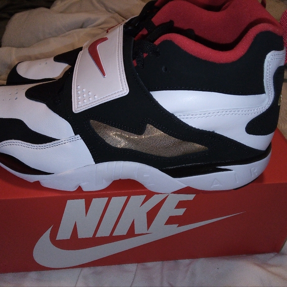 Deion Sanders Diamond Turfs size 13 and 8 - Picture 4 of 9